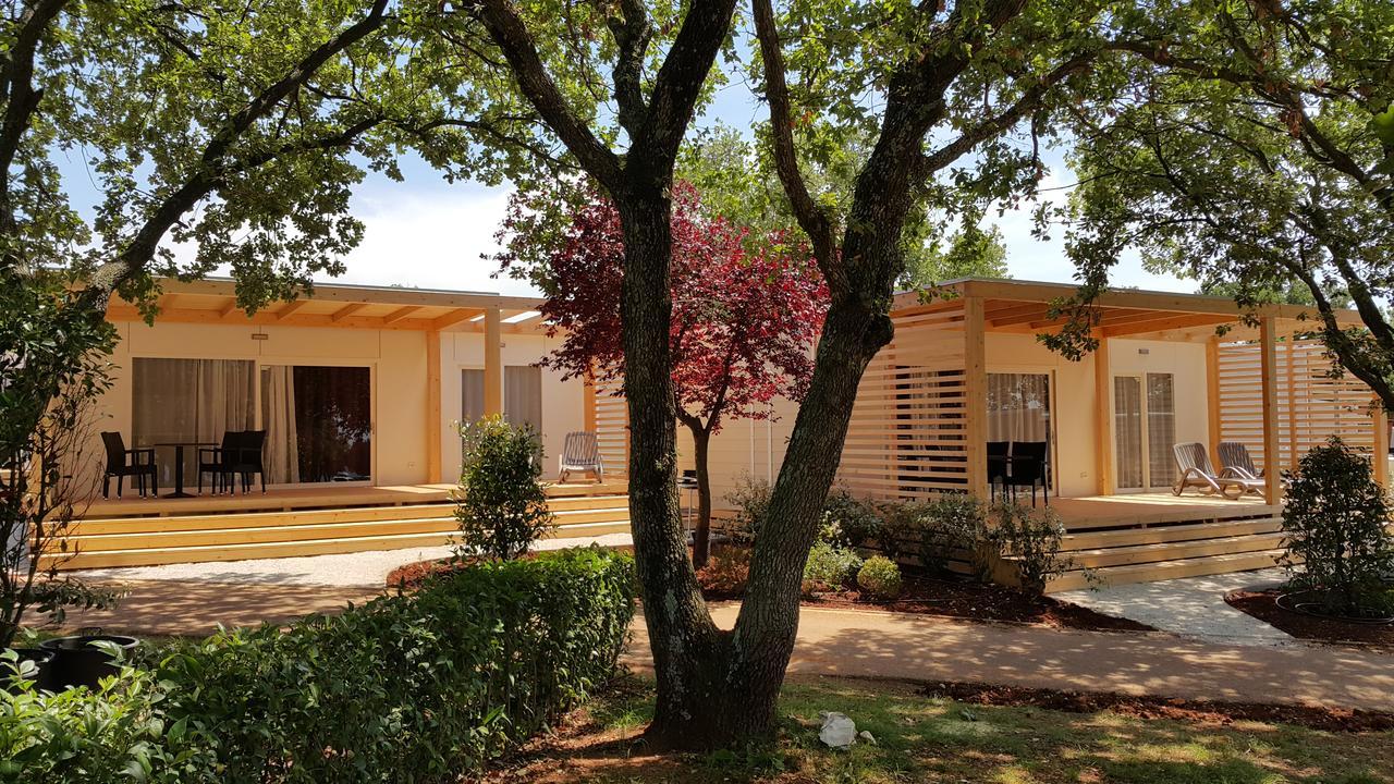 Holiday Mobile Homes Park Riviera 카리가도르 외부 사진
